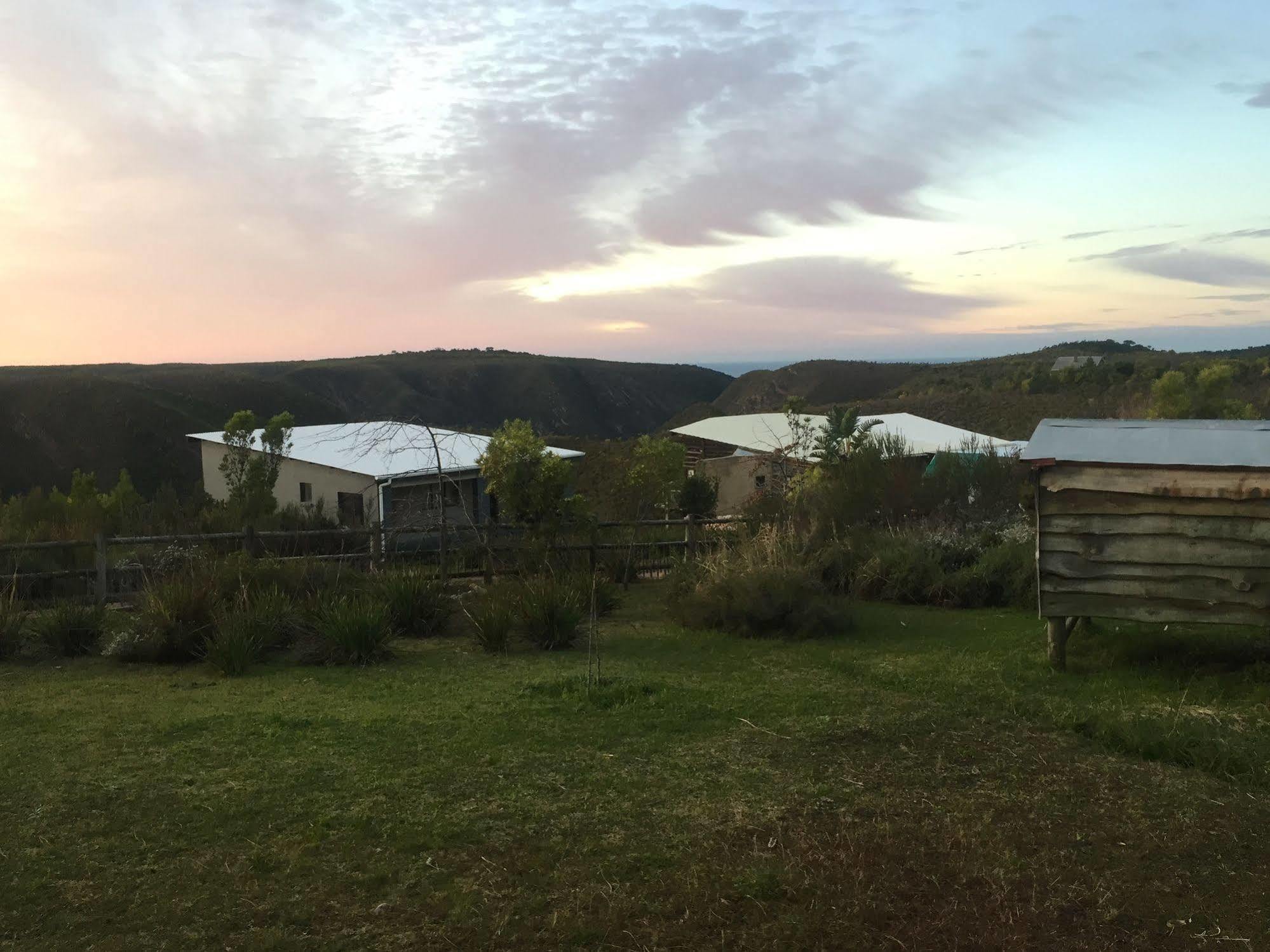 African Crags Eco-Lodge The Crags エクステリア 写真